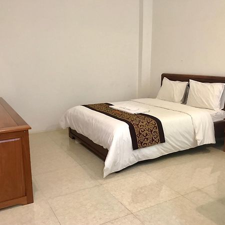 Motel Kings Pleiku Esterno foto